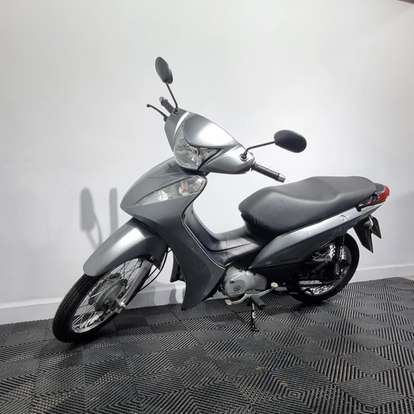 HONDA-BIZ 125 ES-2012