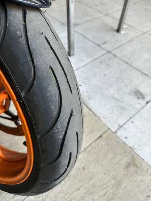 HONDA-CBR 1000RR REPSOL-2011