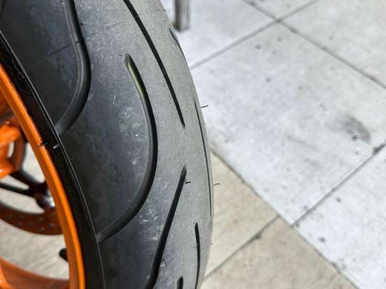 HONDA-CBR 1000RR REPSOL HONDA-CBR 1000RR REPSOL-2011