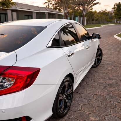 HONDA-CIVIC-2016