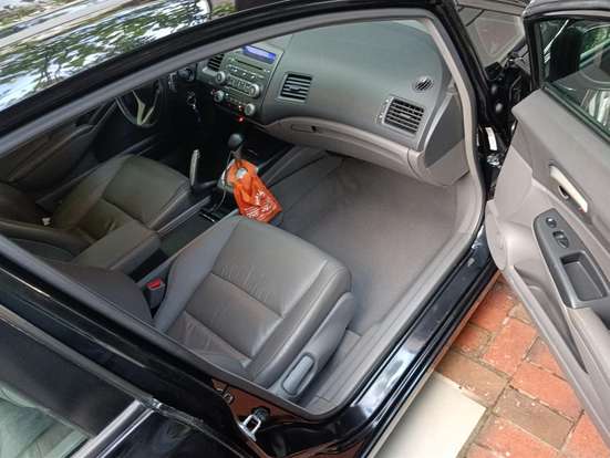 HONDA-CIVIC-2011