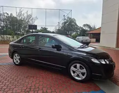 HONDA CIVIC 1.8 LXS 16V FLEX 4P AUTOMÁTICO HONDA CIVIC 1.8 LXS 16V FLEX 4P AUTOMÁTICO