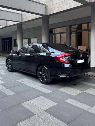 HONDA-CIVIC-2017