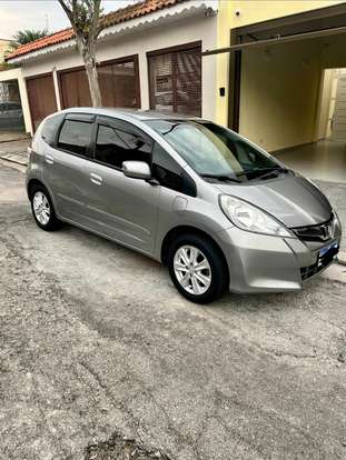 HONDA-FIT-2013
