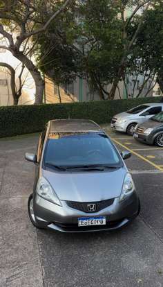 HONDA-FIT-2009
