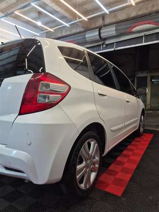 HONDA-FIT-2014