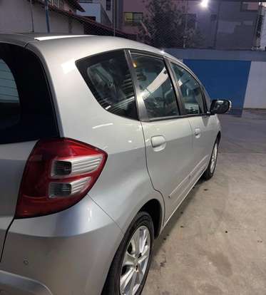 HONDA-FIT-2012