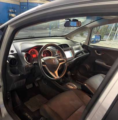 HONDA-FIT-2012