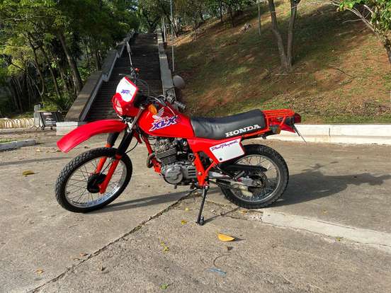 HONDA-XLX 250R-1992