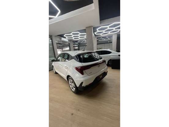 HYUNDAI-HB20-1.0 12V FLEX COMFORT PLUS MANUAL HYUNDAI-HB20-2024