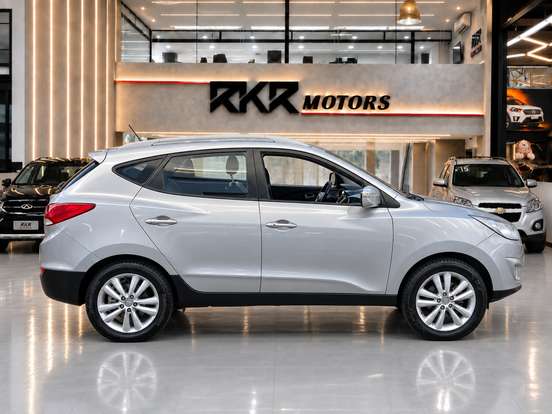 HYUNDAI-IX35-2.0 MPI 4X2 16V FLEX 4P AUTOMÁTICO HYUNDAI-IX35-2013