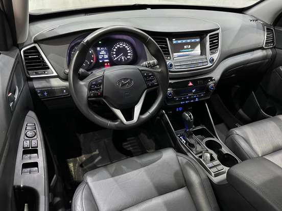 HYUNDAI-TUCSON-2016