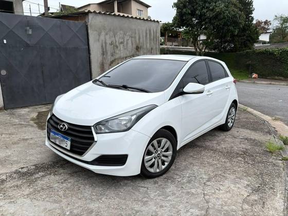 HYUNDAI HB20 1.0 COMFORT 12V FLEX 4P MANUAL