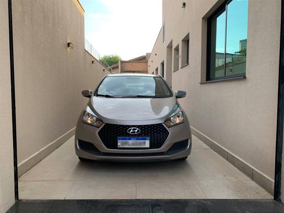 HYUNDAI HB20 1.6 COMFORT PLUS 16V FLEX 4P AUTOMÁTICO