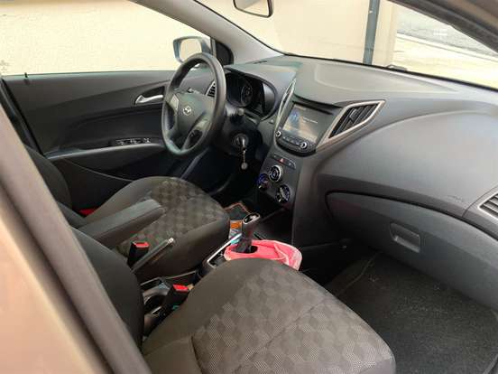 HYUNDAI-HB20-1.6 COMFORT PLUS 16V FLEX 4P AUTOMÁTICO HYUNDAI-HB20-2019