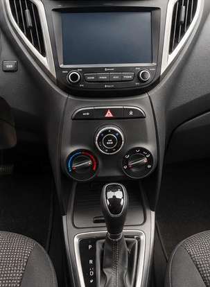 HYUNDAI-HB20-2018