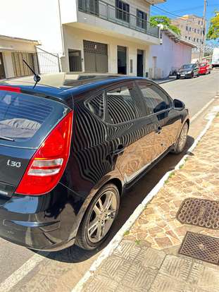 HYUNDAI-I30-2011