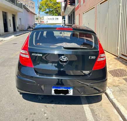 HYUNDAI-I30-2011