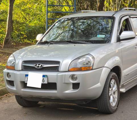 HYUNDAI TUCSON 2.0 MPFI GLS 16V 143CV 2WD FLEX 4P AUTOMÁTICO