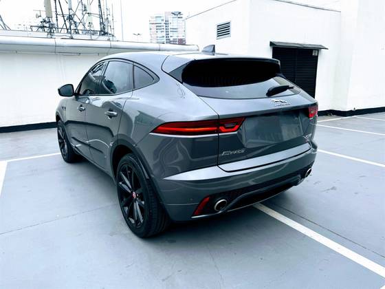 JAGUAR E-PACE 2.0 16V P300 GASOLINA R-DYNAMIC SE AWD AUTOMÁTICO