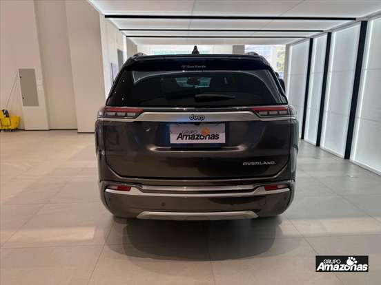 JEEP-COMMANDER-2022