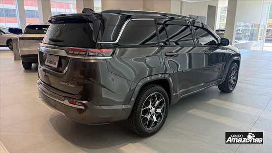 JEEP-COMMANDER-2022