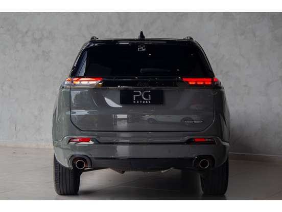 JEEP-COMMANDER-2024
