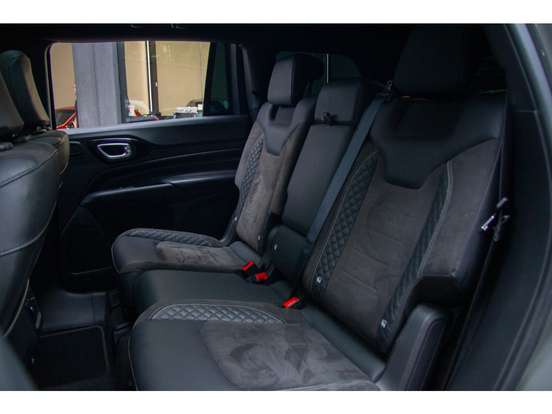 JEEP-COMMANDER-2024
