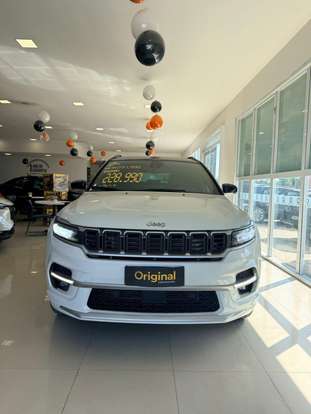 JEEP-COMMANDER-2024