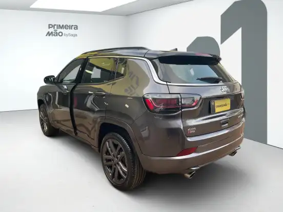 JEEP-COMPASS-2024