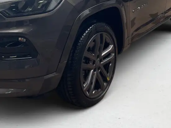 JEEP-COMPASS-2.0 HURRICANE 4 TURBO GASOLINA OVERLAND AT9 JEEP-COMPASS-2024