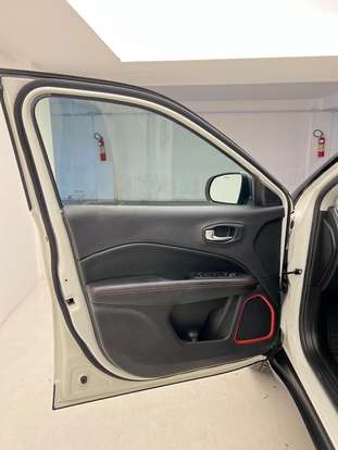 JEEP-COMPASS-2.0 16V DIESEL TRAILHAWK 4X4 AUTOMÁTICO JEEP-COMPASS-2020