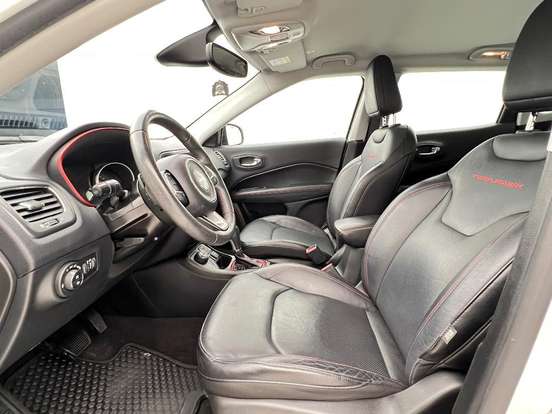 JEEP-COMPASS-2.0 16V DIESEL TRAILHAWK 4X4 AUTOMÁTICO JEEP-COMPASS-2020