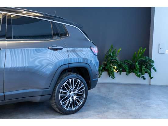 JEEP-COMPASS-2023