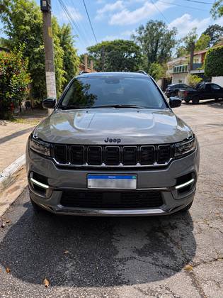 JEEP COMMANDER 2.0 HURRICANE 4 TURBO GASOLINA BLACKHAWK AT9