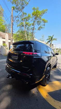 JEEP COMMANDER 2.0 HURRICANE 4 TURBO GASOLINA BLACKHAWK AT9