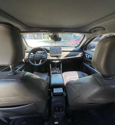 JEEP-COMMANDER-2022