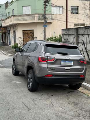 JEEP-COMPASS-2021