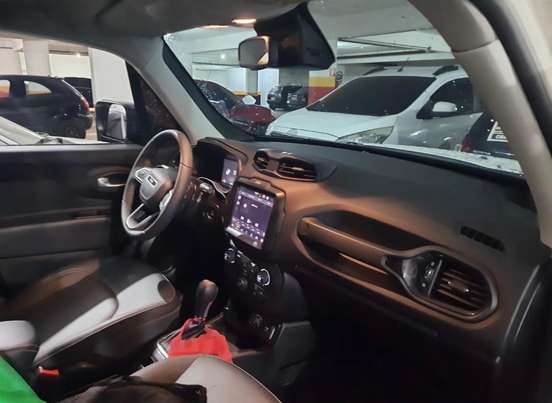 JEEP-RENEGADE-2023
