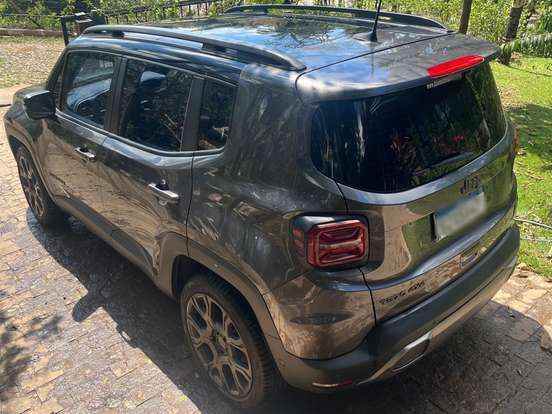 JEEP-RENEGADE-2022