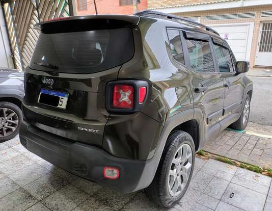 JEEP-RENEGADE-2018