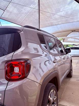 JEEP-RENEGADE-2019
