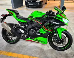 KAWASAKI NINJA ZX-4R KAWASAKI NINJA ZX-4R