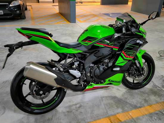 KAWASAKI-NINJA ZX-4R-2024
