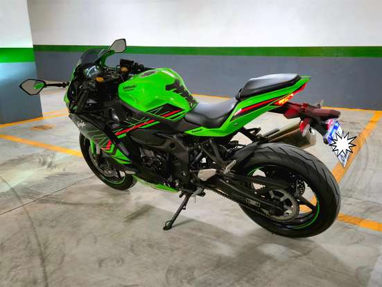 KAWASAKI-NINJA ZX-4R-2024