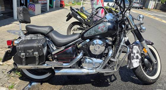 KAWASAKI VULCAN 800 CLASSIC 