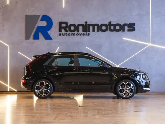 KIA-NIRO-2023