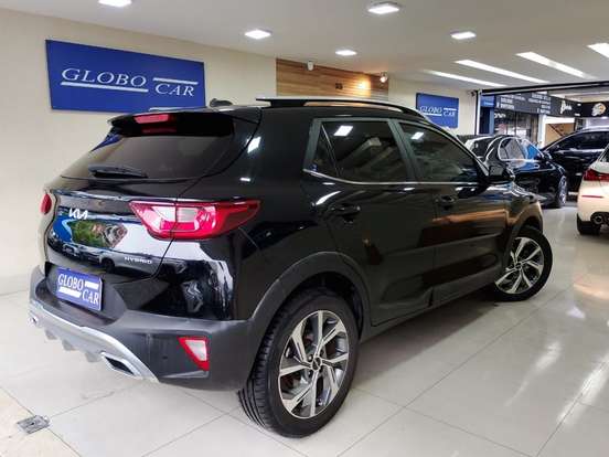 KIA-STONIC-2023