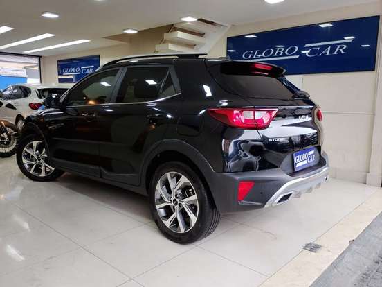 KIA-STONIC-2023