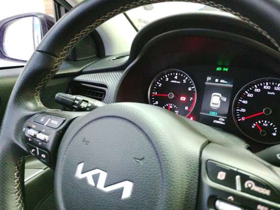 KIA-STONIC-2023